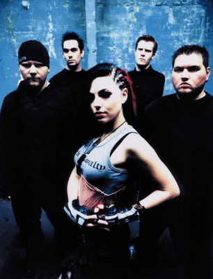 Keywords: Fallen,amy lee,amy photos,amy pic,going under,bring me to life,my immortal