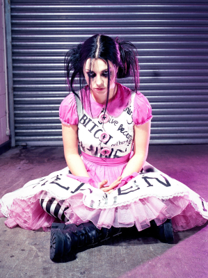 Keywords: Fallen,amy lee,amy photos,amy pic,going under,bring me to life,my immortal