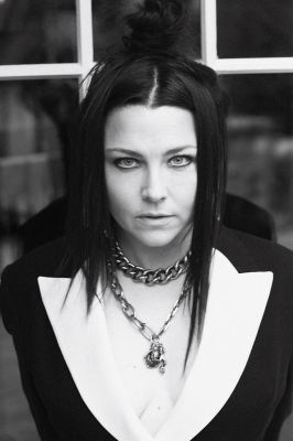 Keywords: amy lee,amy photos,amy pic,evanescence,evanescence pics,photoshoot