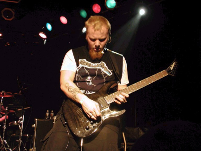 Velvet_Jones_Show2C_Santa_Barbara_2803-02-0329_04.jpg
