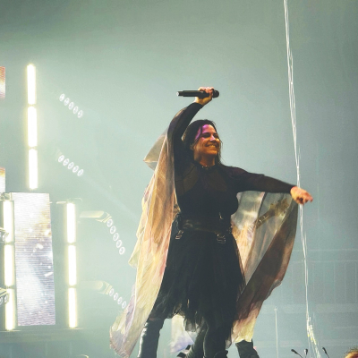 Click to view full size image
==============
Keywords: London,Canada,Life Place,amy lee,amy photos,concert,evanescence,evanescence pics,live Keywords: London,Canada,Life Place,amy lee,amy photos,concert,evanescence,evanescence pics,live