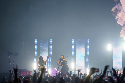 Keywords: amy lee,evanescence,amy photos,concert