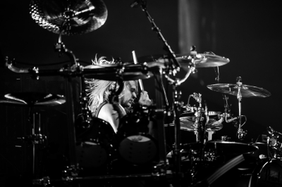 Keywords: amy lee,amy photos,evanescence,gallery
