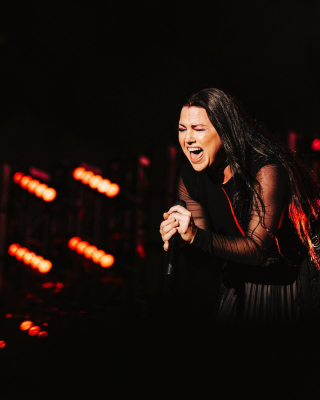 Keywords: amy lee,amy photos,evanescence,aftershock,festival,2024,shows,live