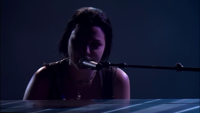 Click to view full size image
==============
amyleefans32701.png amyleefans32701.png