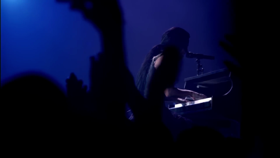 Click to view full size image
==============
amyleefans33271.png amyleefans33271.png