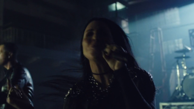 Click to view full size image
==============
amyleefans01561.png amyleefans01561.png